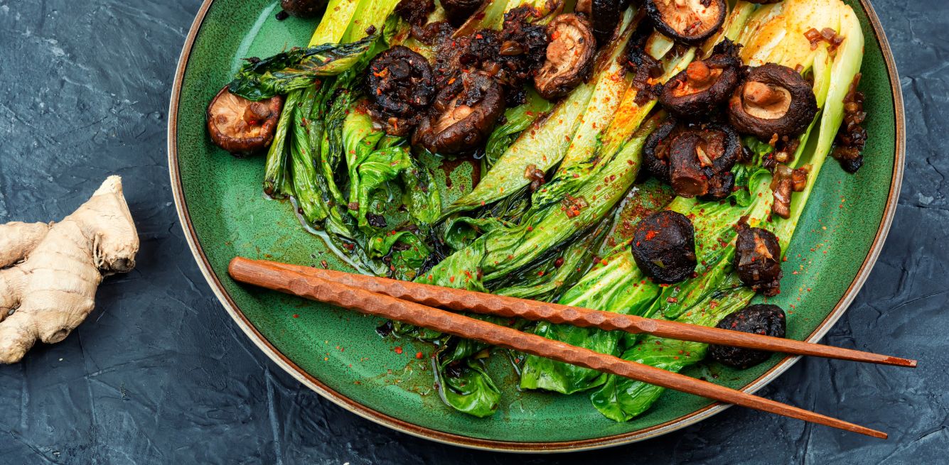 shiitake e pak choi