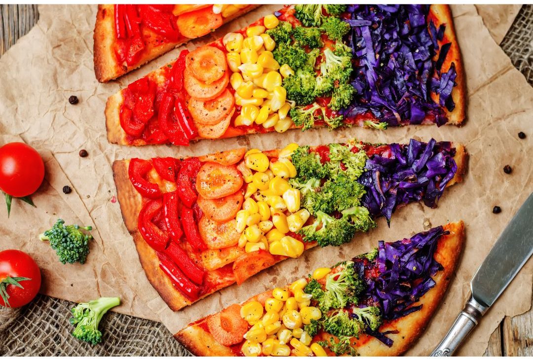 Pizza arcobaleno vegana