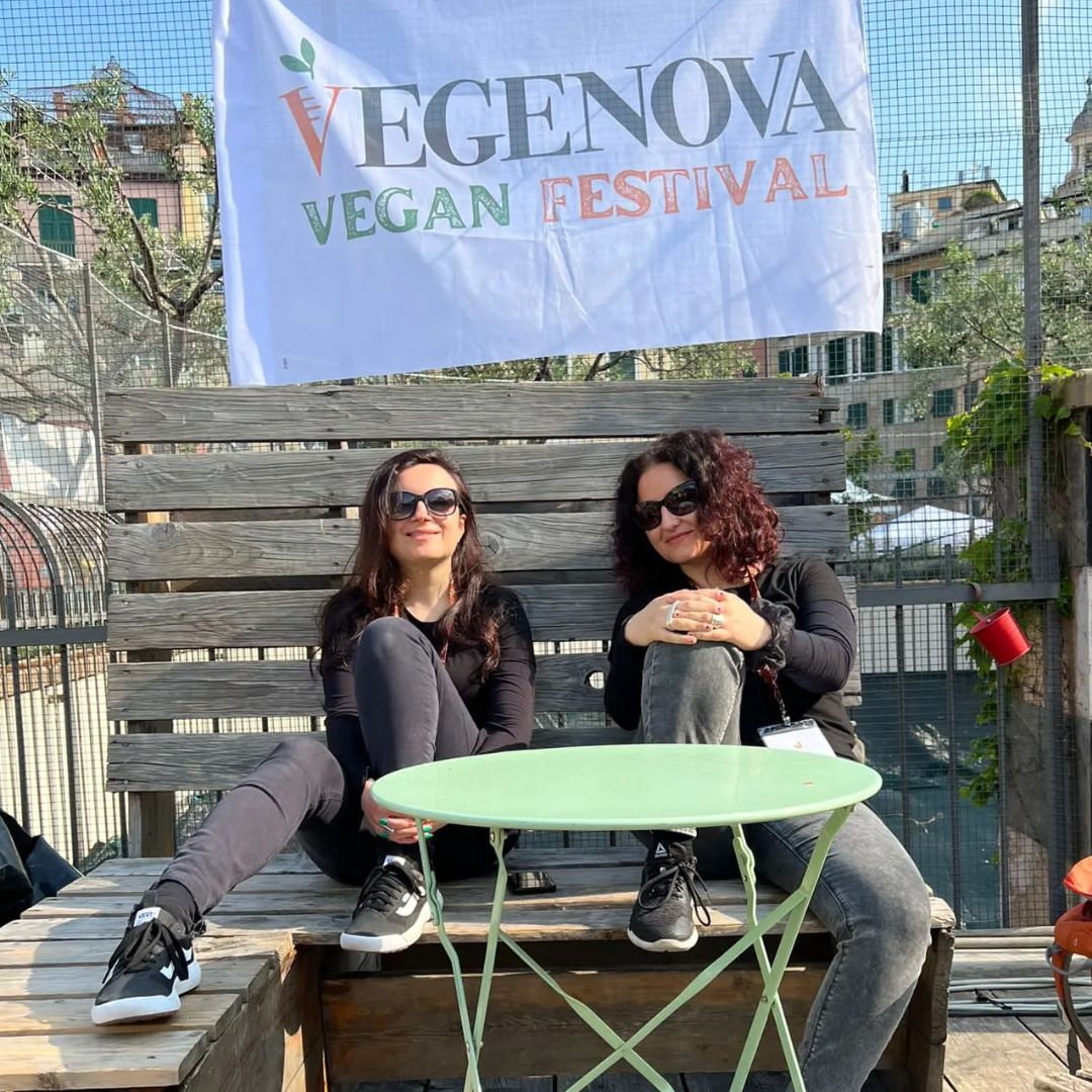 Giulia e Alice VEGenova