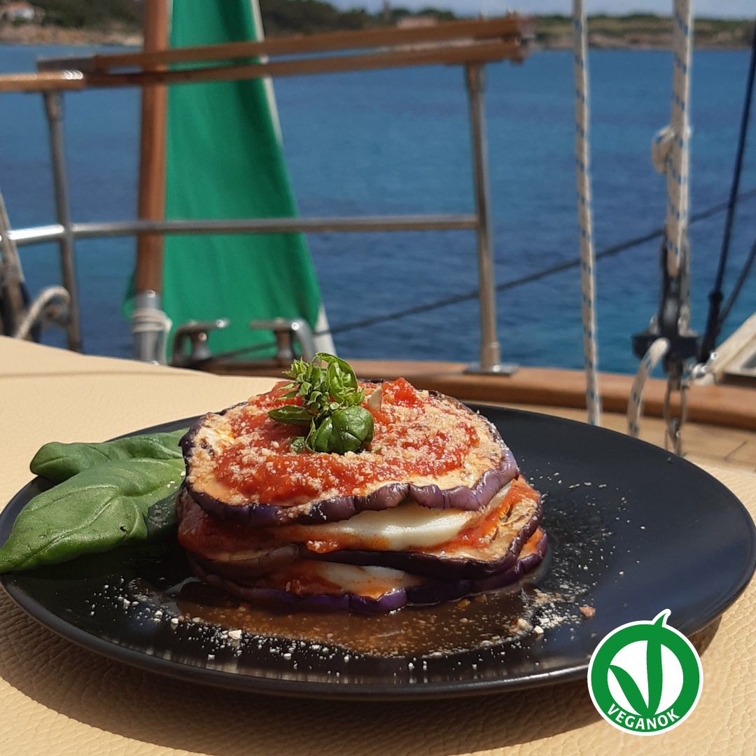 Sardinia Sailing vegan