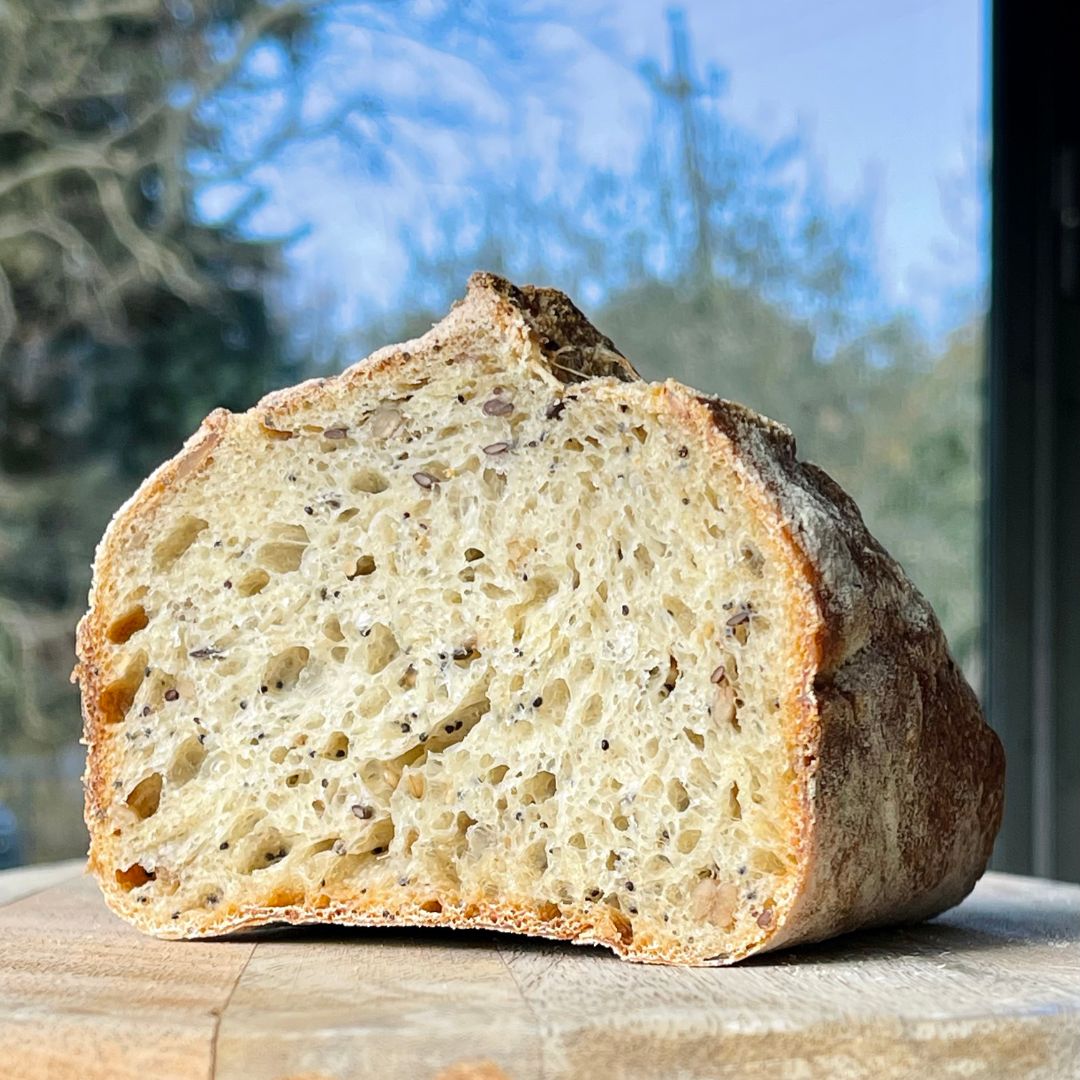 pane alle noci e semi