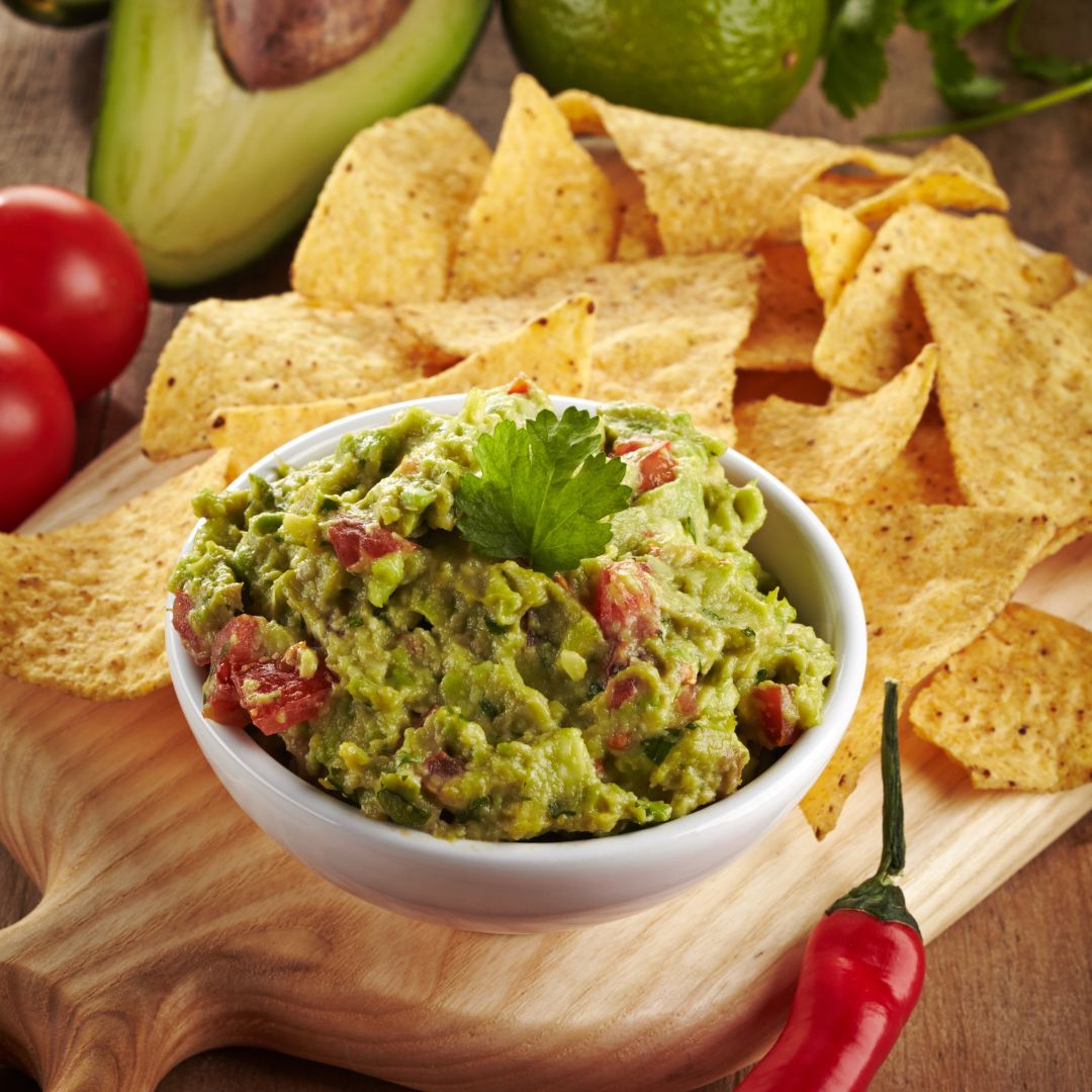 nachos e guacamole